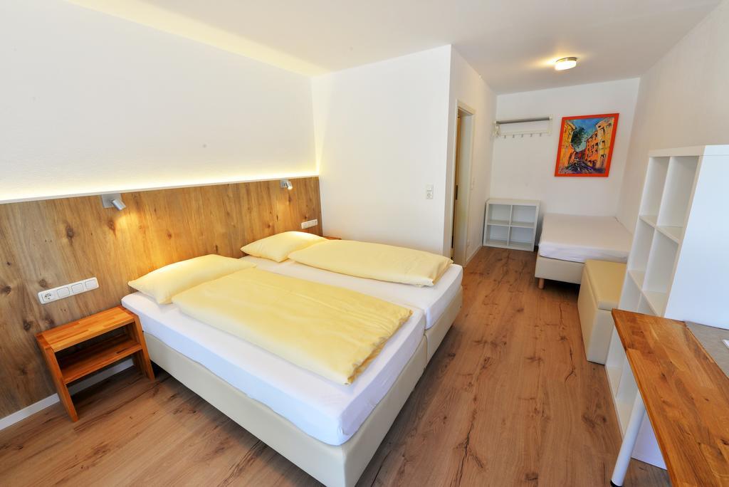 Pension Gambrinus Passavia Esterno foto