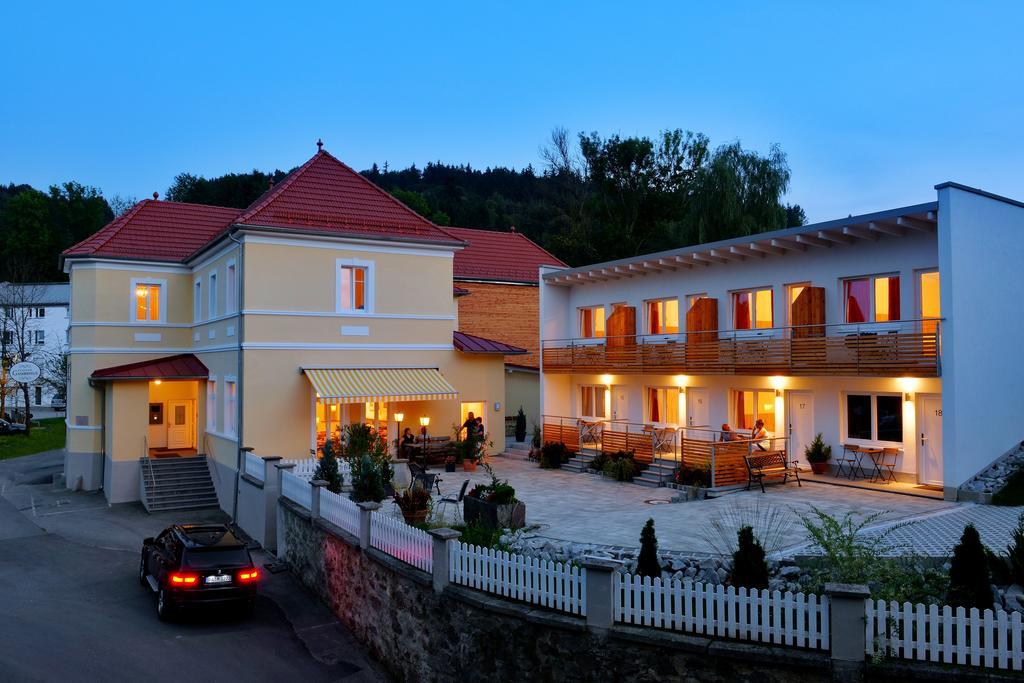 Pension Gambrinus Passavia Esterno foto